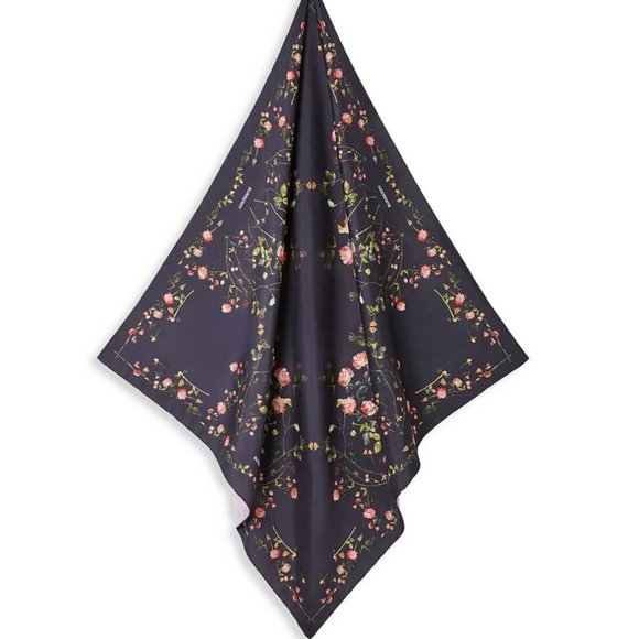🥀 Authentic and NEW Burberry Rose Print Silk Square Scarf - Picture 1 of 9